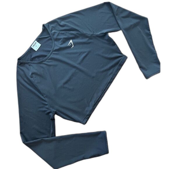 Black Long Sleeve Mesh Back Thumbhole Crop Top M Athleisure Gym Training - Picture 3 of 9